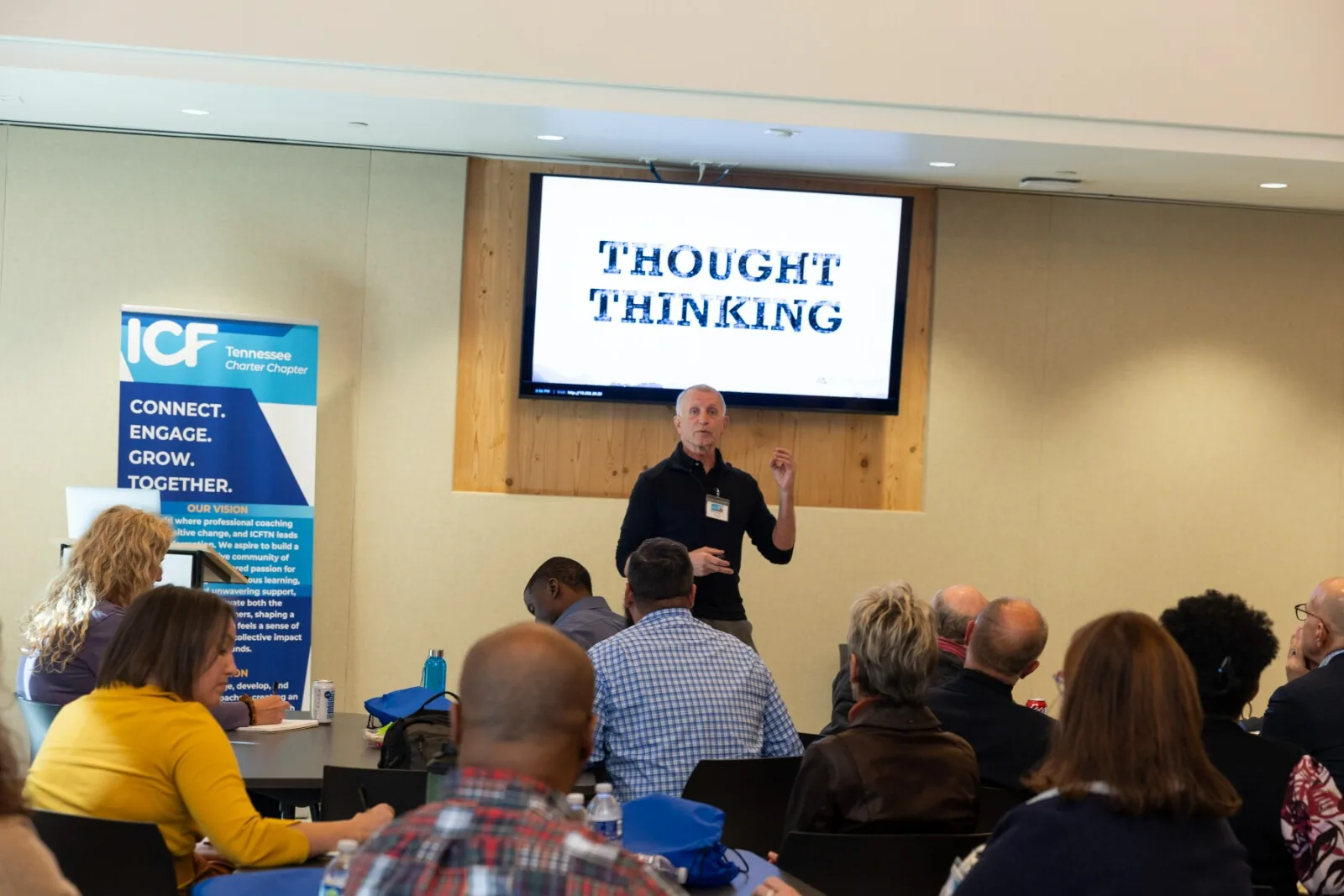 Rod Francis presenting to the ICF Tennessee chapter